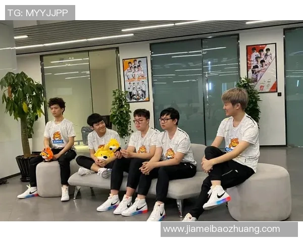 陈军专访：深入探讨英雄联盟发展历程与未来展望