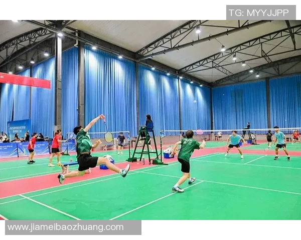 重庆羽毛球队整体压制现象分析及其对羽毛球发展的影响探讨